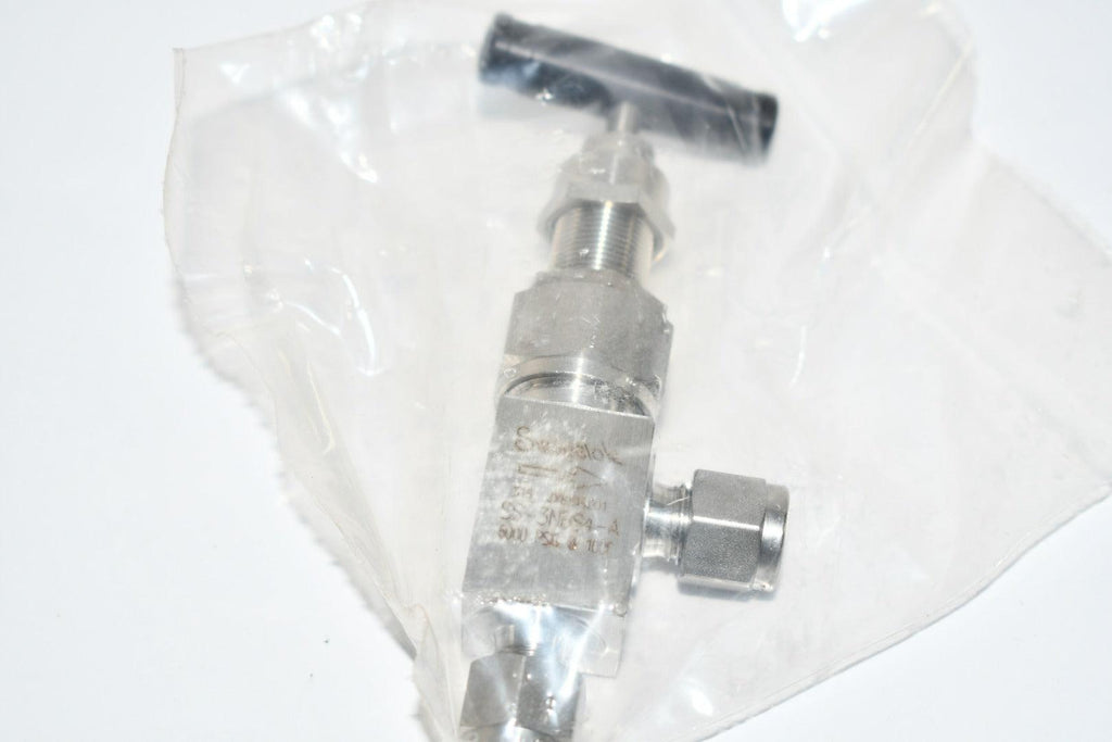 NEW Swagelok SS-3NBS4 SS Severe Service Union Bonnet Needle Valve, 0.35 Cv, 1/4 in. Swagelok Tube Fitting, Ball Stem