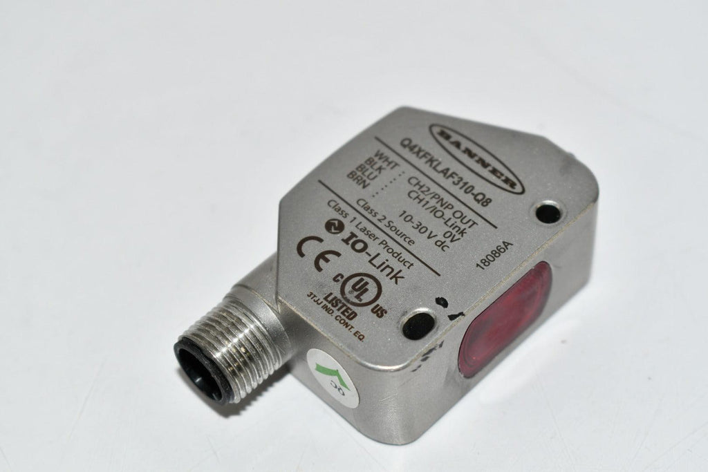 Banner Engineering Q4XFKLAF310-Q8 Q4X Series Laser Distance Sensor