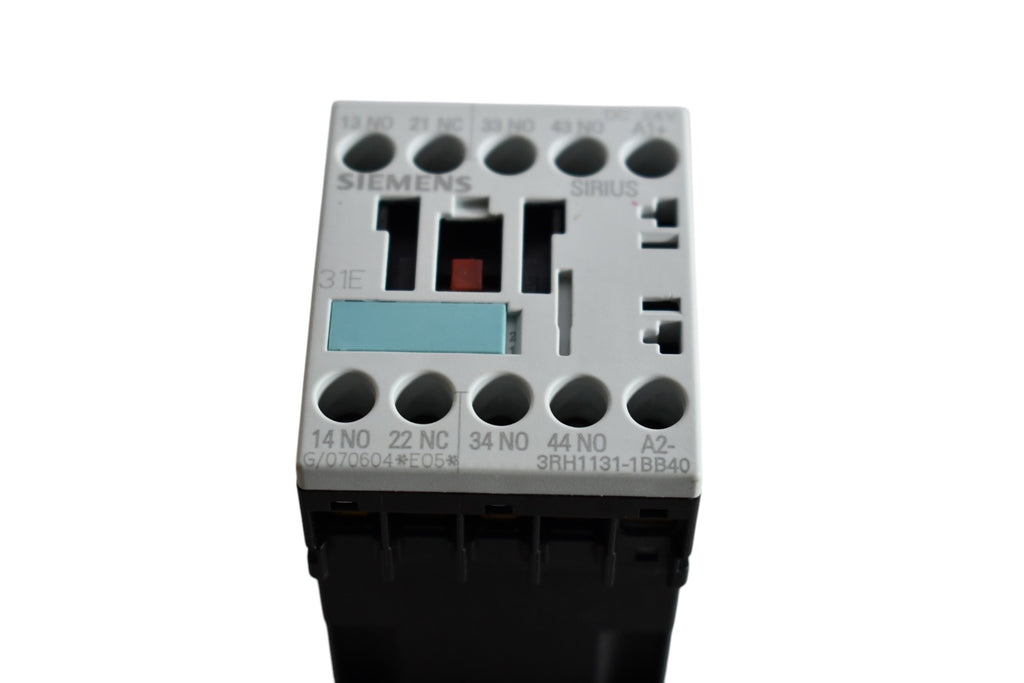 NEW Siemens 3RH1131-1BB40 Sirius Contactor