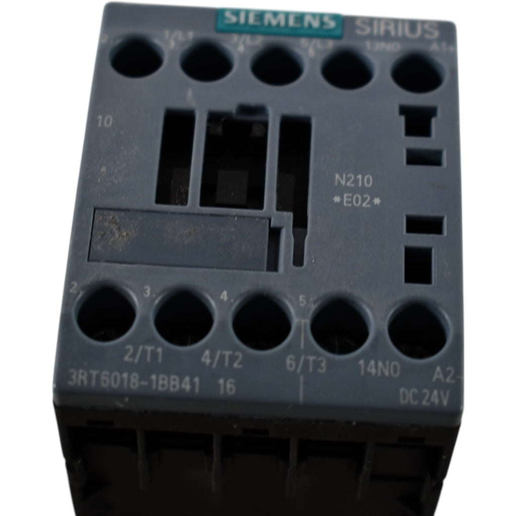 NEW Siemens 3RT6015-1BB41 Contactor DC 24 V AC3 3 kW 400 V AUX contacts: 1 NO 3-pole, size S00 screw terminal