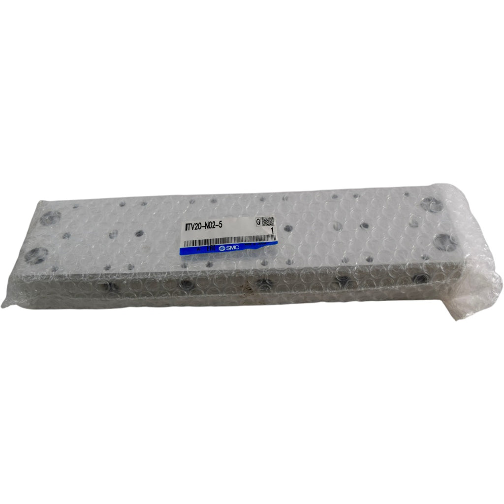 NEW SMC IITV20-N02-5 Regulator Manifold