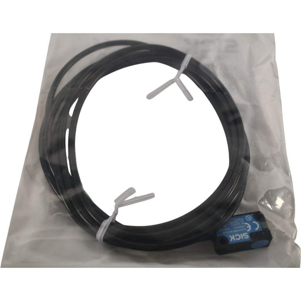 NEW SICK IQ10-03BPSKW2S Proximity Sensor, Inductive, PNP, Rectangular, 2.43mm 1055447