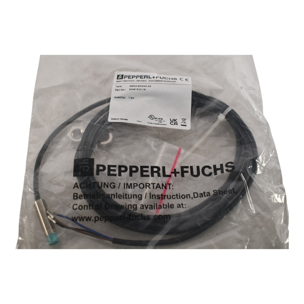 NEW Pepperl + Fuchs NBN3-8GM30-E2 Inductive sensor Proximity 3mm