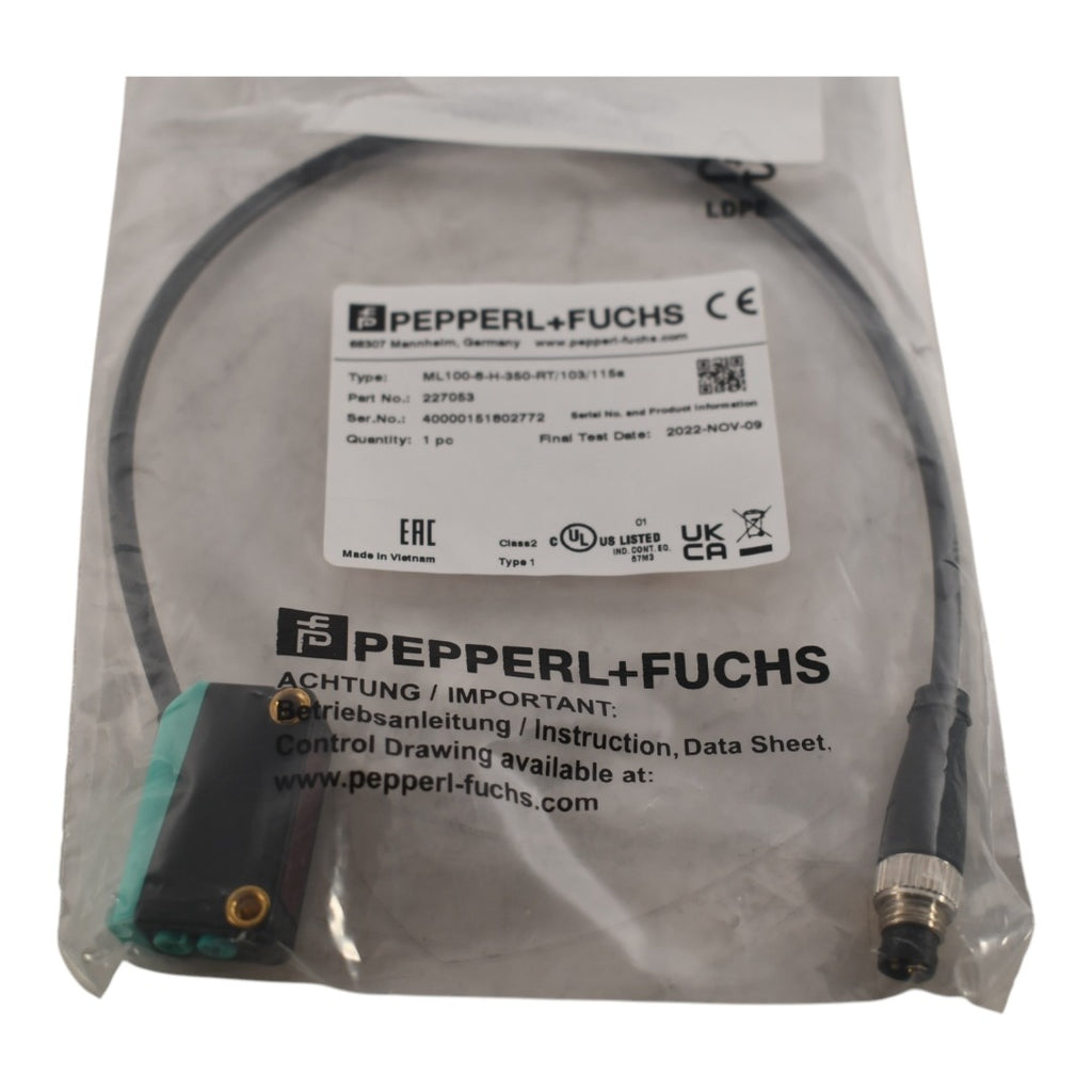 NEW Pepperl + Fuchs ML100-8-H-350-RT/103/115A Photoelectric Sensor, Diffuse Background Suppression, 227053