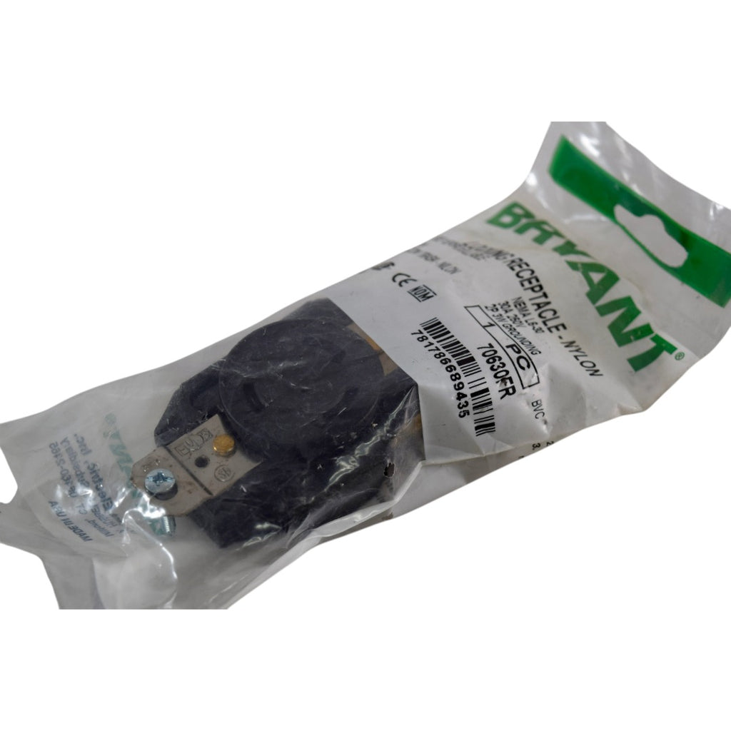 NEW Bryant 70630FR Locking Receptacle Nylon 30A 250V