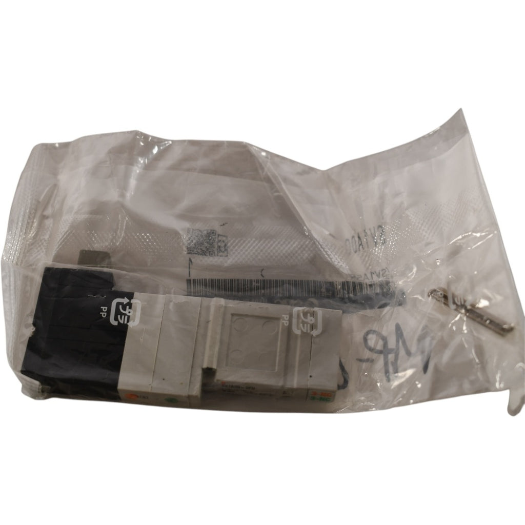 NEW SMC SV1A00-5FU Solenoid Valve, Air, 4-Position Dual Solenoid 3-Port, NC/NC, Internal, 24VDC, SV