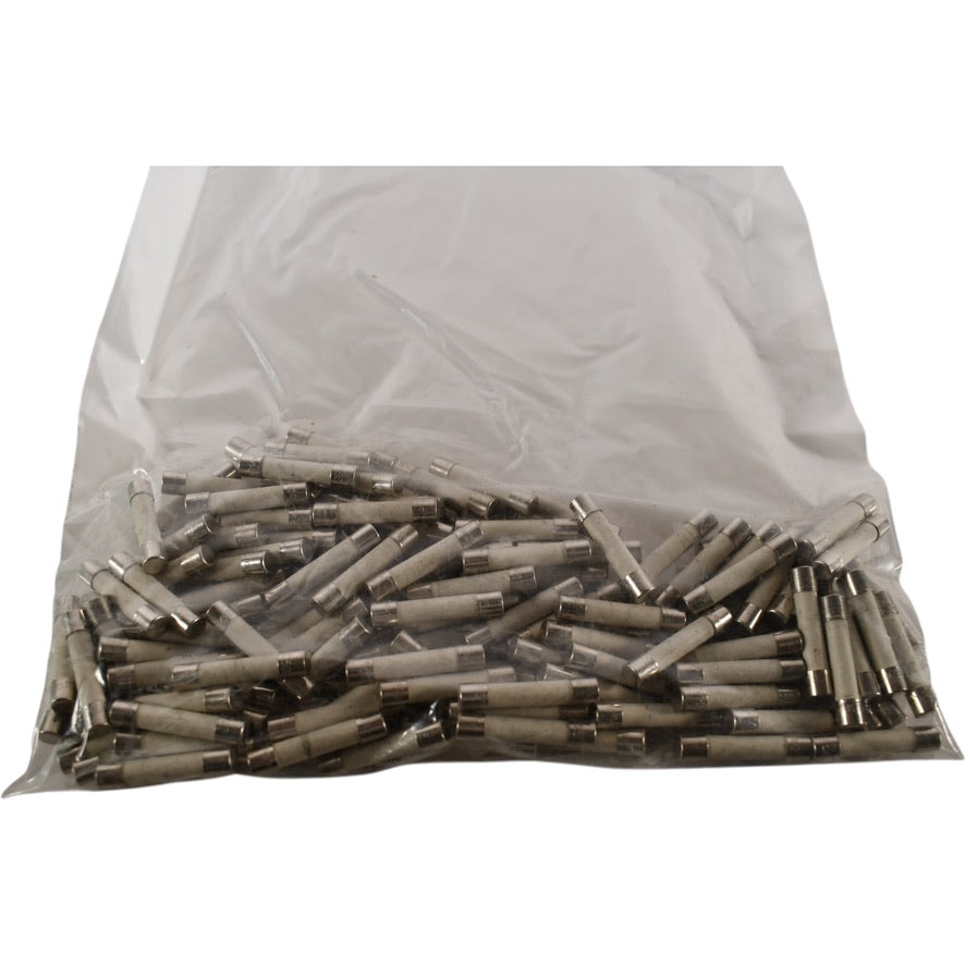 Lot of 154 NEW KB Electronics 9747 Armature / Line Fuse, 25 Amps