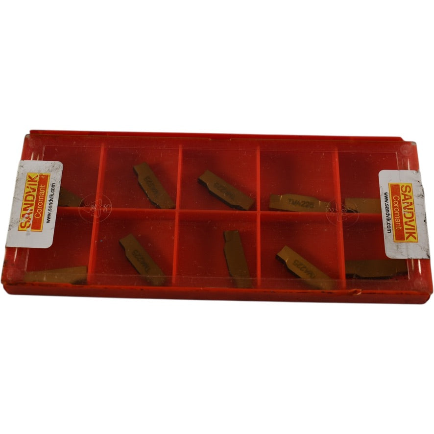 Pack of 10 NEW Sandvik N123G2-0300-0004-TM 4225 Carbide Insert Grooving