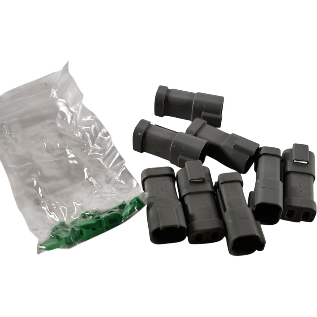 Lot of 8 NEW Deutsch DT04-4P 4-Pin DT Series Connector Receptacles