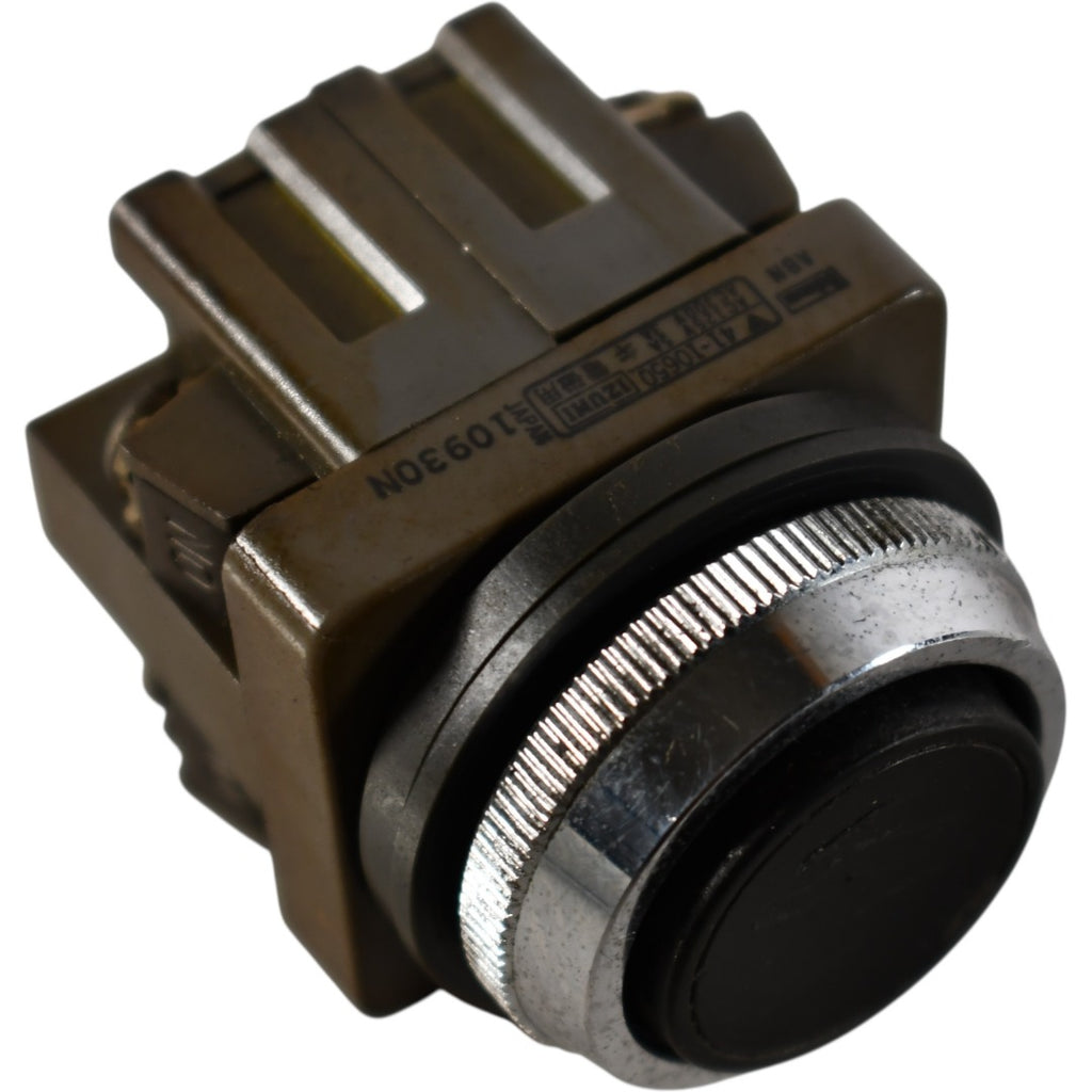 IZUMI 41-10650 Black Pushbutton Switch 125V 5A 300V 3A Industrial Control