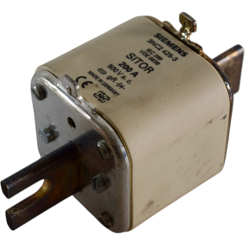 NEW Siemens 3NC2 425-3 SITOR Fuse 200A 500V AC / 440V DC NH3 Size