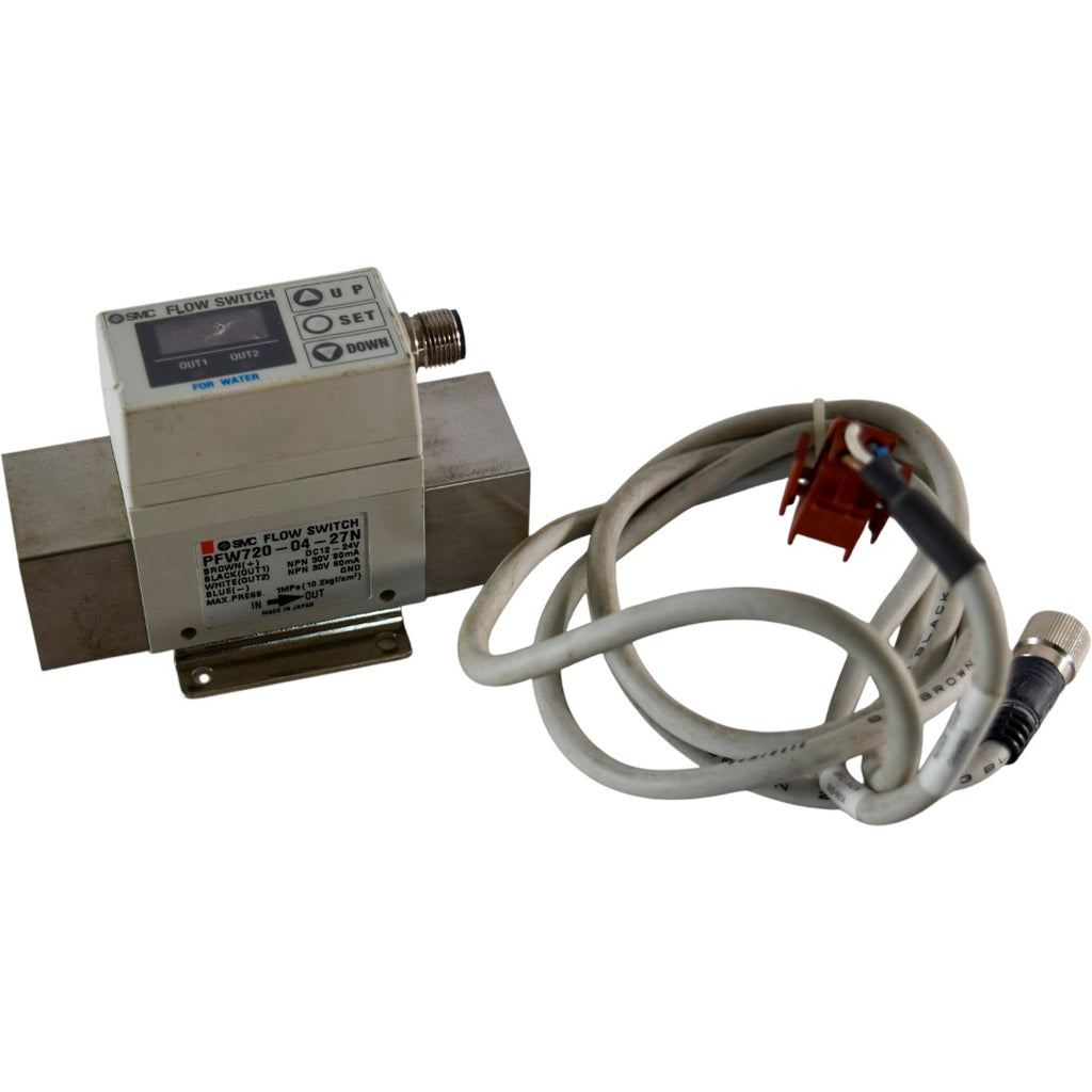 SMC PFW720-04-27N Digital Water Flow Switch 12-24V 2-16L/Min 1/2''