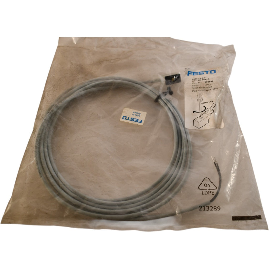 NEW Festo KMYZ-9-24-2,5-LED-PUR-B 193687 Angled Cable Plug 2.5m