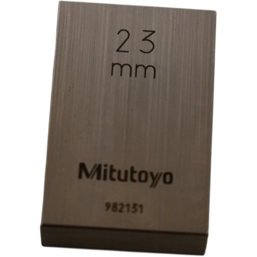 Mitutoyo 982131 23mm Rectangular Steel Gage Block Inspection