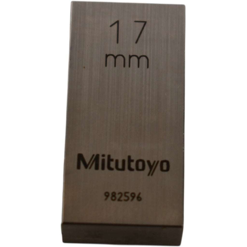 Mitutoyo 982596 17mm Rectangular Steel Gage Block Inspection