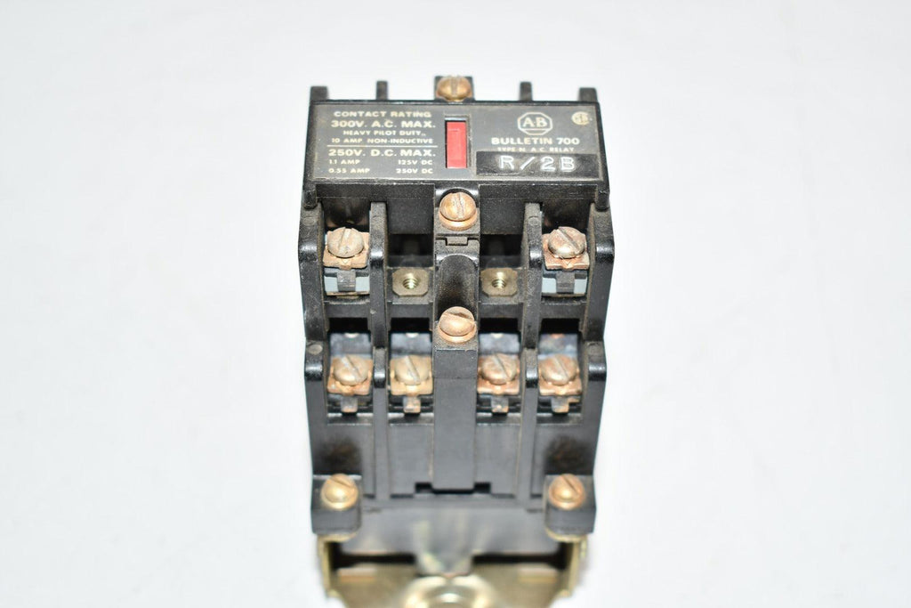 Allen Bradley 700-N600 Type N 120vac Control Relay
