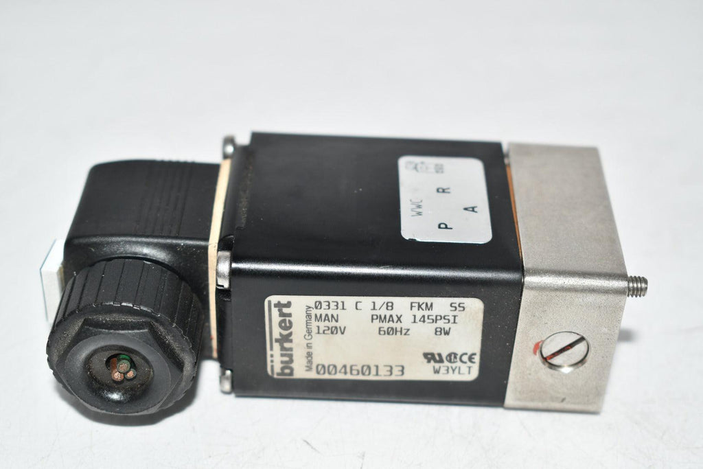 Burkert 00460133 0331 C 1/8 FKM S5 Solenoid Valve 120V 8W