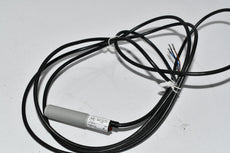 NEW Allen Bradley Inductive Proximity Sensor Cat. 871C-P4R12 Ser. B 4 mm