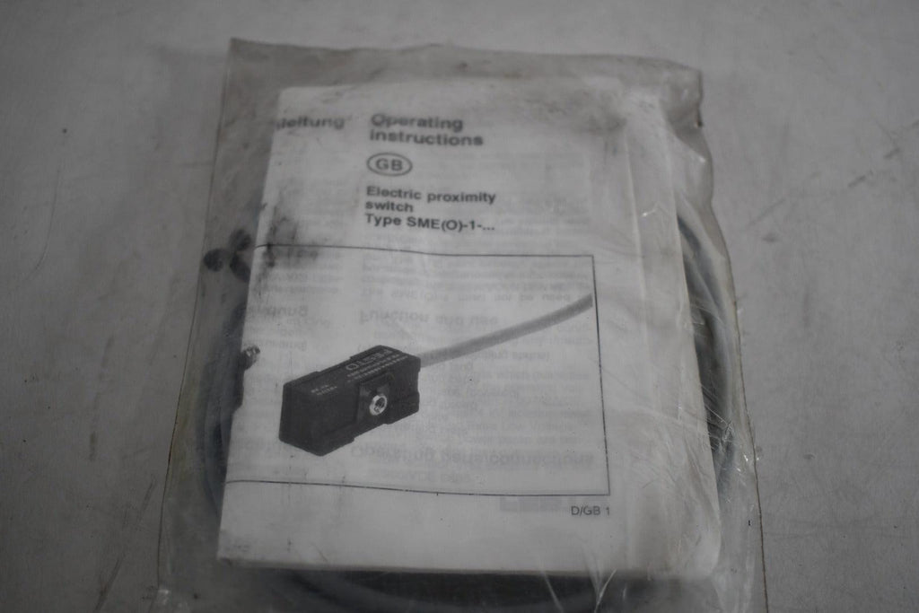 NEW Banner Engineering Q20PR Through-Beam Optical Sensor