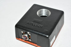 NEW Forney 37900901 650452 UV-4 FLAME DETECTOR BASE SENSOR
