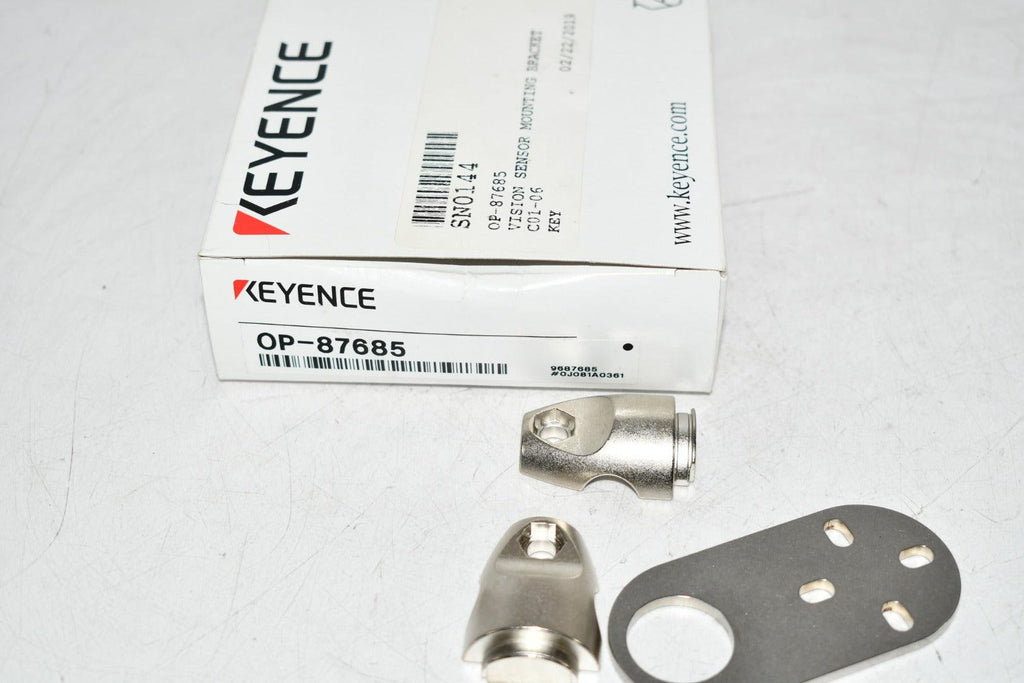 NEW Keyence OP-87685 IV BRACKET KIT ADJUSTABLE