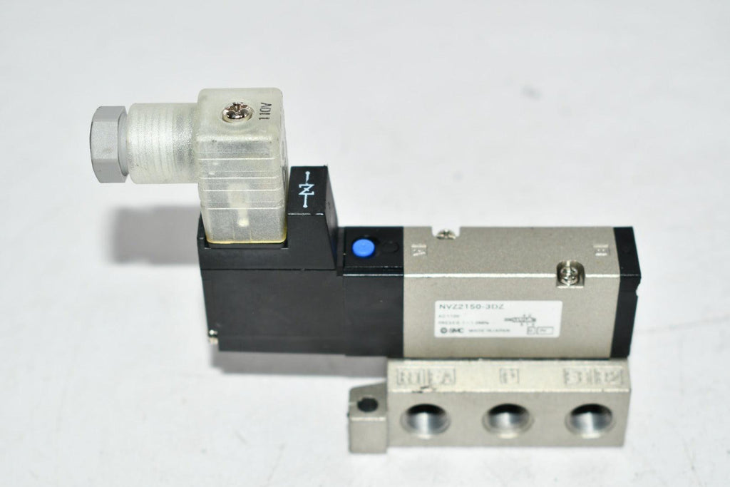 NEW SMC NVZ2150-3DZ SOLENOID VALVE 110VAC (DIN)