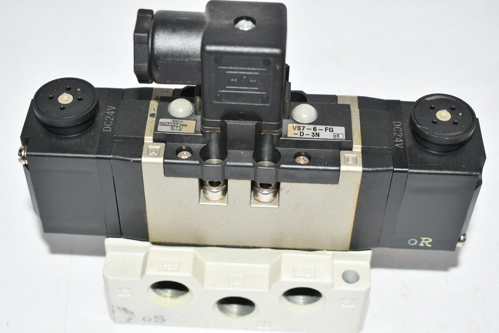 NEW SMC VS7-6-FG-D-3N valve, sol, iso1 24vdc Solenoid Valve