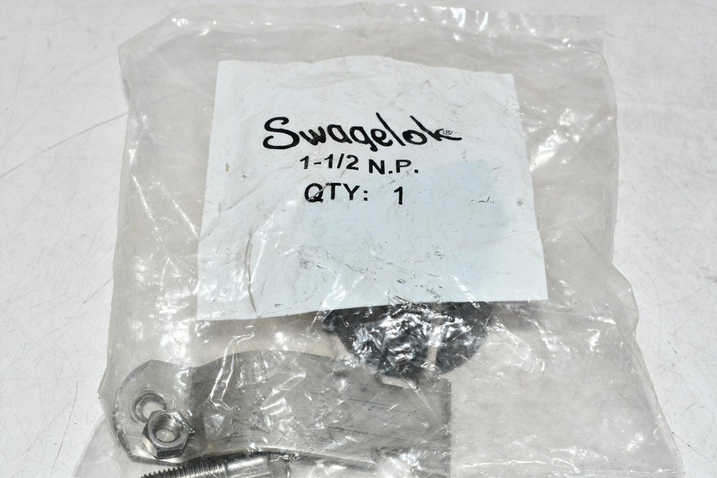 NEW Swagelok 1-1/2 N.P. Clamp