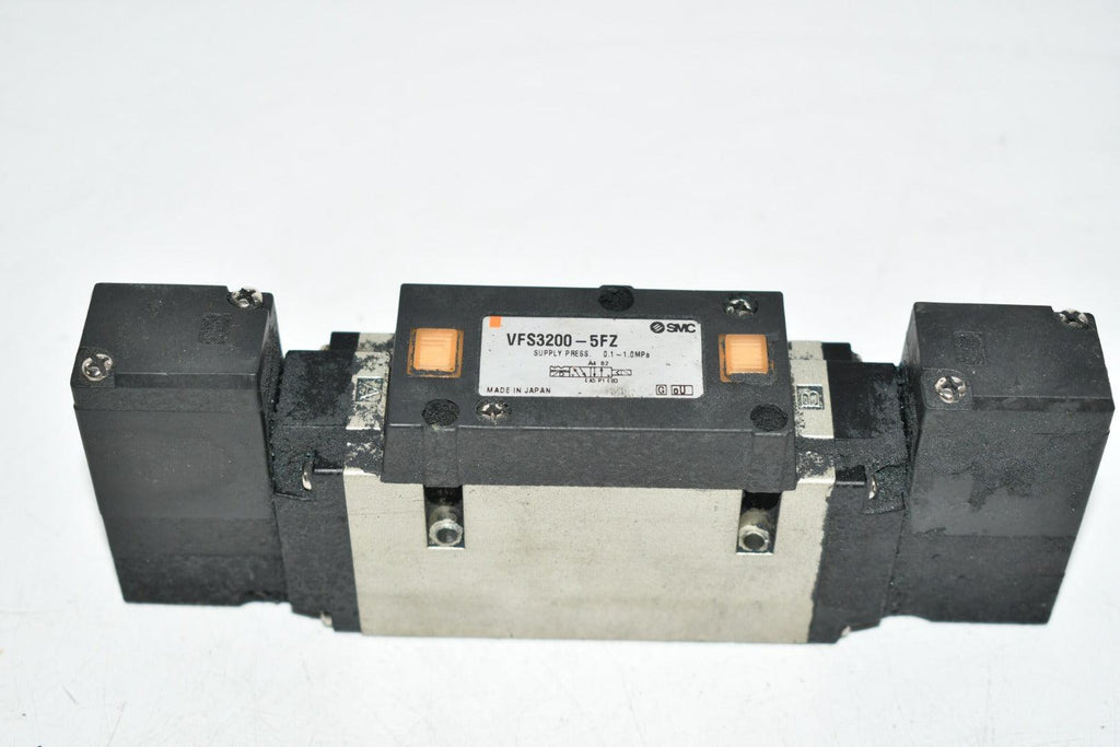 SMC VFS3200-5FZ Solenoid Air Control Valve: VFS3000 Series, 24V DC, 5-Way/2-Position