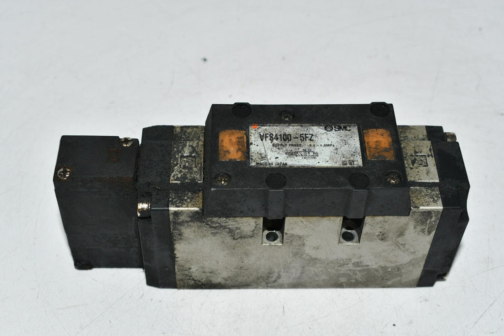 SMC VFS4100-5FZ PNEUMATIC VALVE VFS41005FZ Solenoid Valve