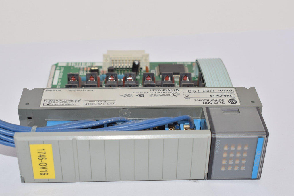 Allen-Bradley 1746-OV16 I/O Module, Digital, 16 Channel Output, Current Sinking, 10 -50VDC
