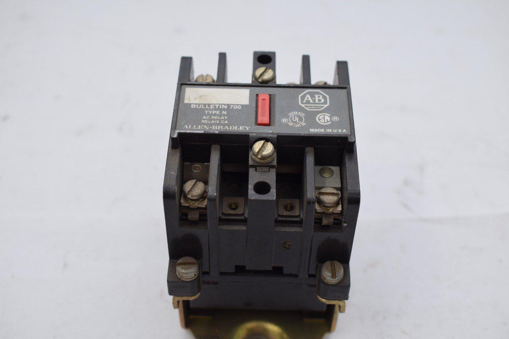 ALLEN BRADLEY 700-N200A1 RELAY 10 AMP 2 POLE 110/120 VAC 50/60 HZ 2 N.O. TYPE-N Ser. C
