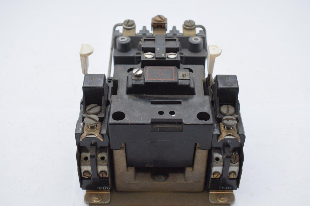 ALLEN BRADLEY 709-BOB SIZE 1 STARTER SERIES K 120 V71A86 Coil 60 CY