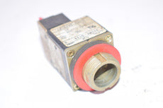 Allen Bradley 800MR-QT24 Series D 24VDC PushButton Switch