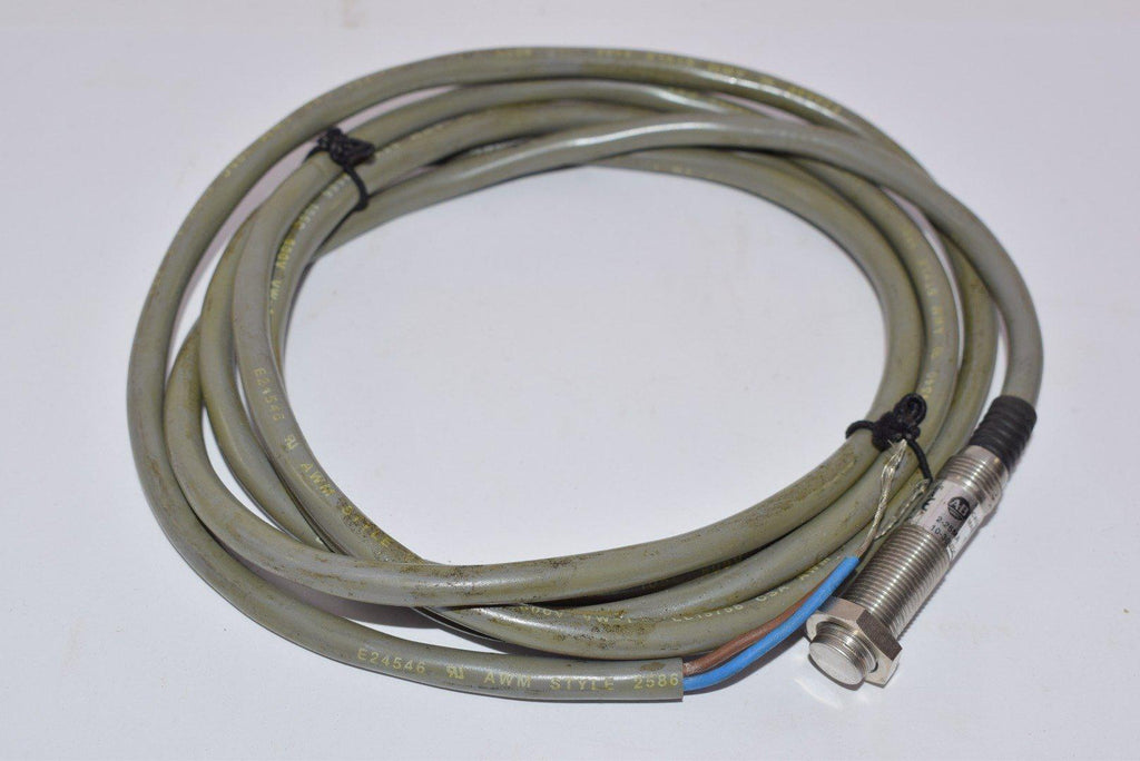 ALLEN BRADLEY 871TM-DH2NE12-A2 PROXIMITY SWITCH 10-30VDC 2-25MA