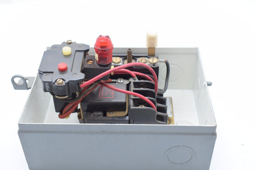Allen Bradley Size 00 Motor Starter 1PH 2 Pole 115V 1/3 HP 230V 1 HP