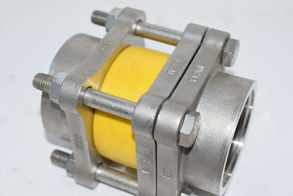 CF3M 677 TJ NFI Threaded Coupling Valve 2-1/4'' 4-1/2'' OAL