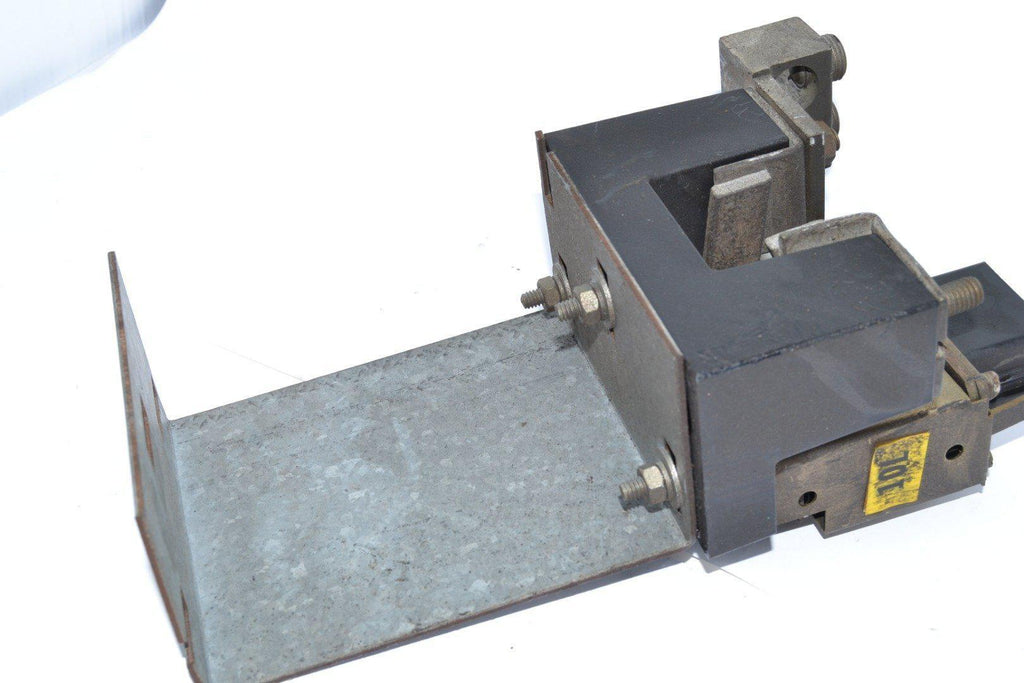 GE General Electric CR124Y OY2 320 Amp Magnetic Relay Overload Contactor