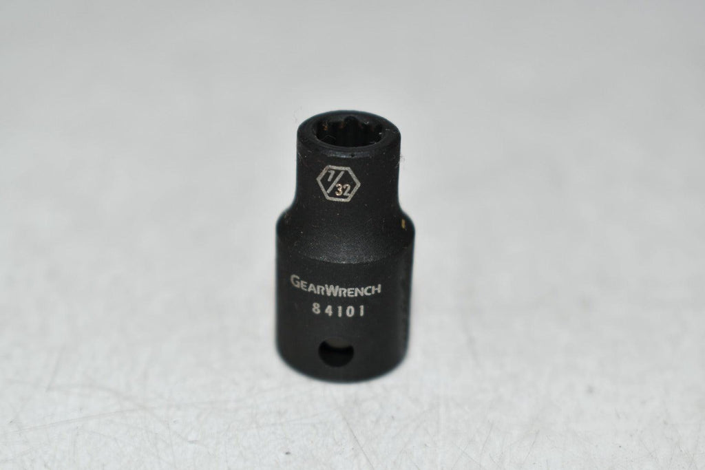 Gearwrench 84101 7/32'' - 1/4'' Drive 6 Point Shallow Impact Socket Standard SAE