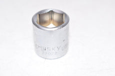 Husky 22022 6 Point Socket 11/16'' x 3/8'' Drive