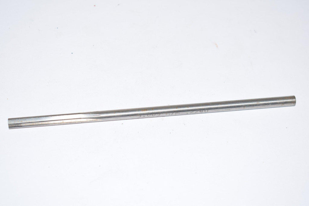 L&I 533 5.689 M/M Chucking Reamer HSS