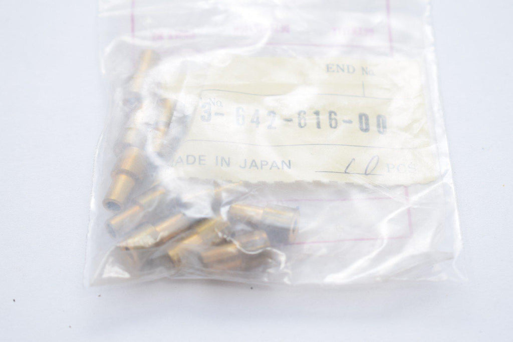 Lot of 10 NEW Sony 364261600 ROLLER SHAFT 3-642-616-00