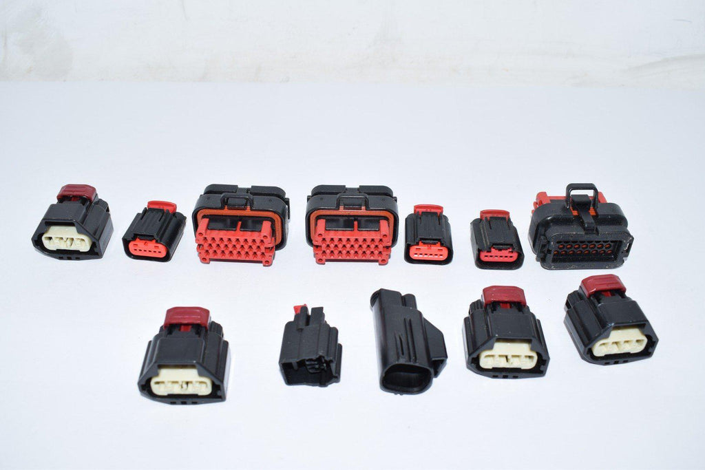 Lot of 12 NEW Connector Kit Qwikdata Plug Assy Harness