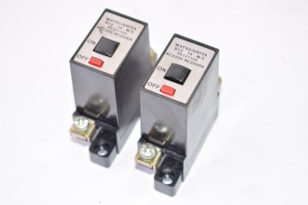 Lot of 2 MATSUSHITA ELECTRIC BA121105 Circuit Breaker Switches AC 220V RC2500A
