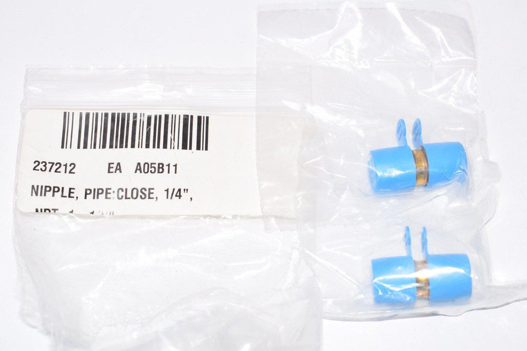 Lot of 2 NEW Swagelok, 1/4'' Nipple Pipe Fittings, Pipe: Close