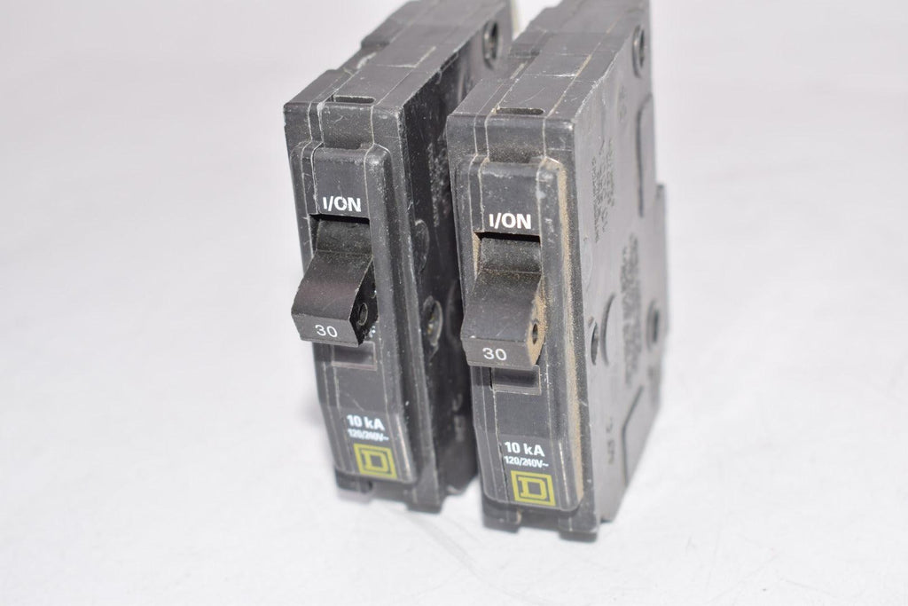 Lot of 2 Square D Circuit Breaker Switches 30Amp 10 kA 120/240V AD-7240