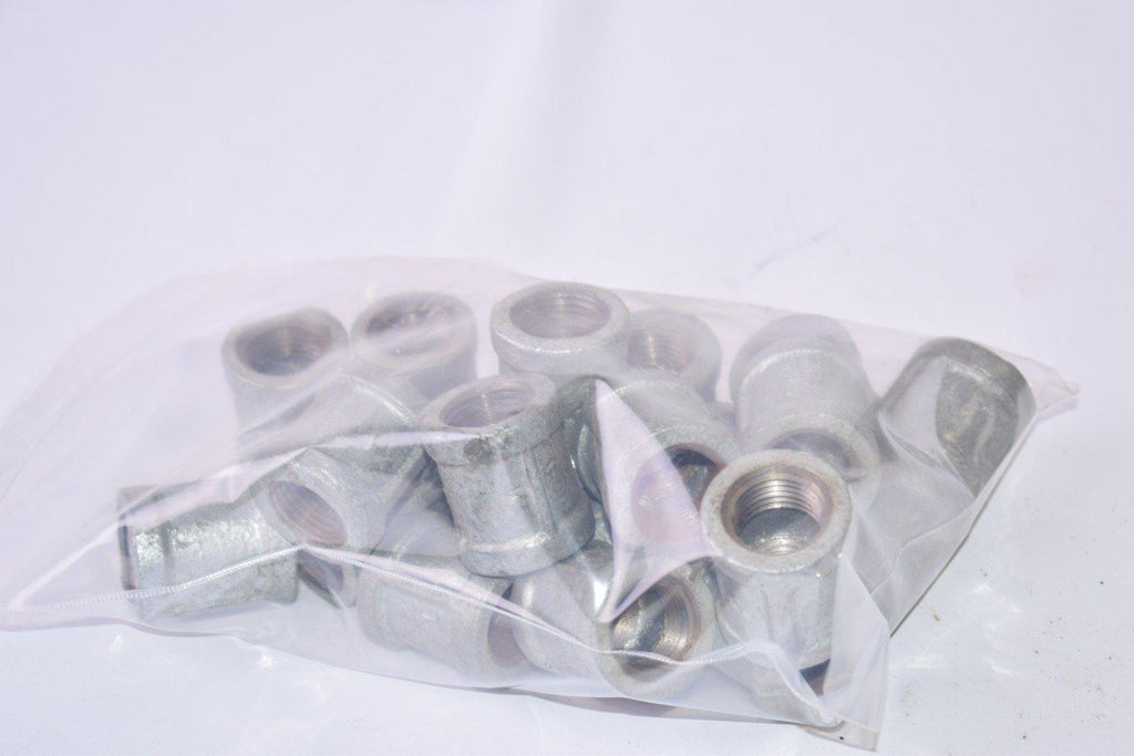 Lot of 20 7/8'' Thread Pipe Connector Fittings