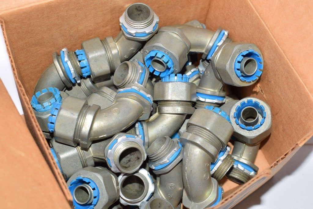 Lot of 23, NEW, Bridgeport Fittings Inc, Liquid Tight Conn, 469-LT, 3/8''