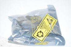 Lot of 3 NEW Texas Instruments SN74ABT16374ADGGR Flip Flop 2 Element D-Type 8 Bit Positive Edge 48-TFSOP (0.240'', 6.10mm Width)