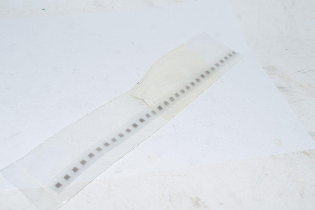 Lot of 30 NEW KEMET C1812C332KGRACTU Multilayer Ceramic Capacitors MLCC - SMD/SMT 2000volts 0.0033uF X7R 10%